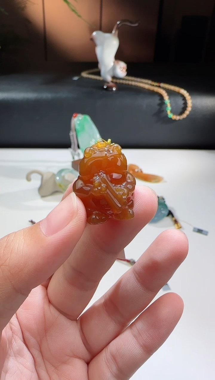 玛瑙/玉髓颈饰未镶嵌洋