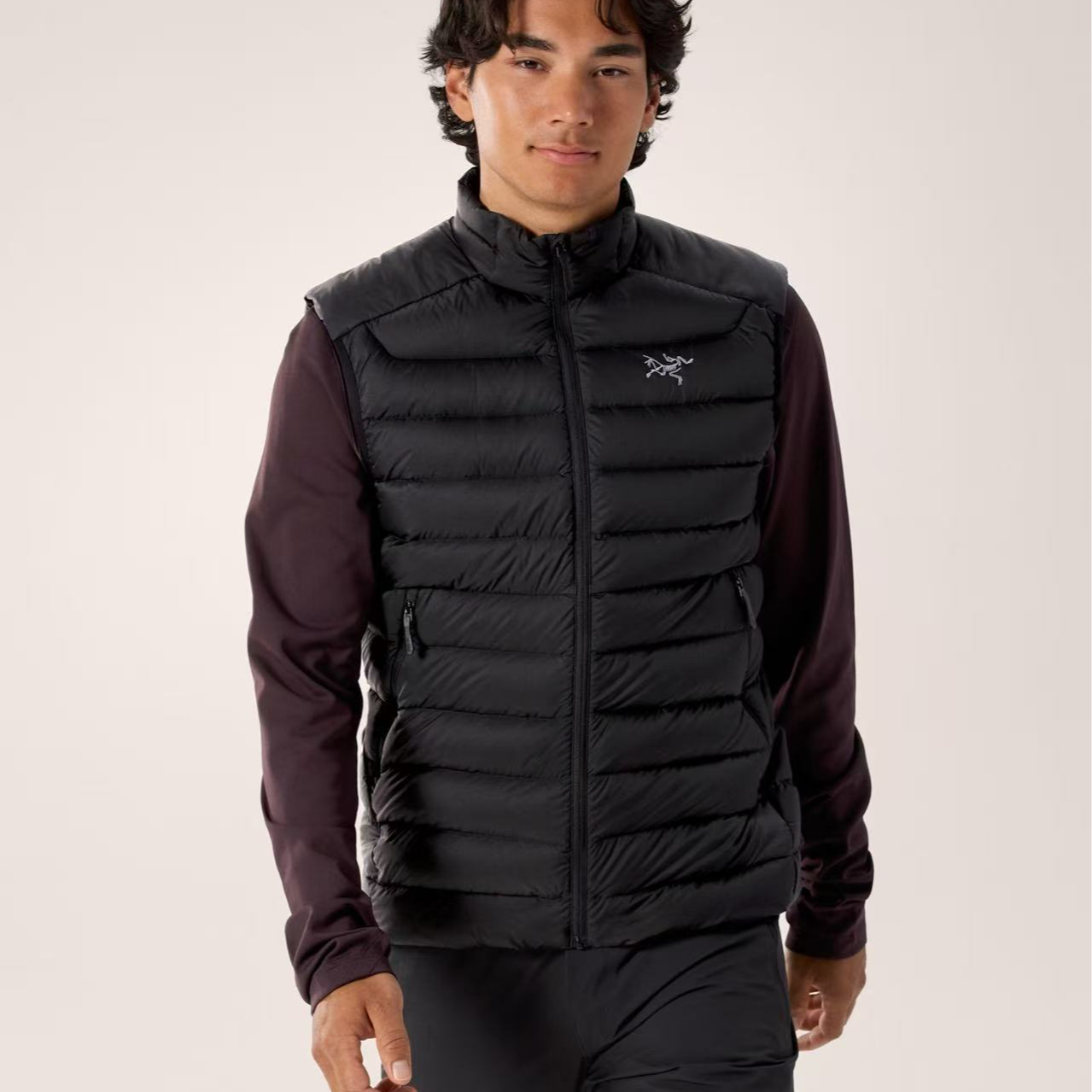 ARC'TERYX/始祖鸟男士 CERIUM 850蓬鹅绒轻量保暖羽绒背心X10531