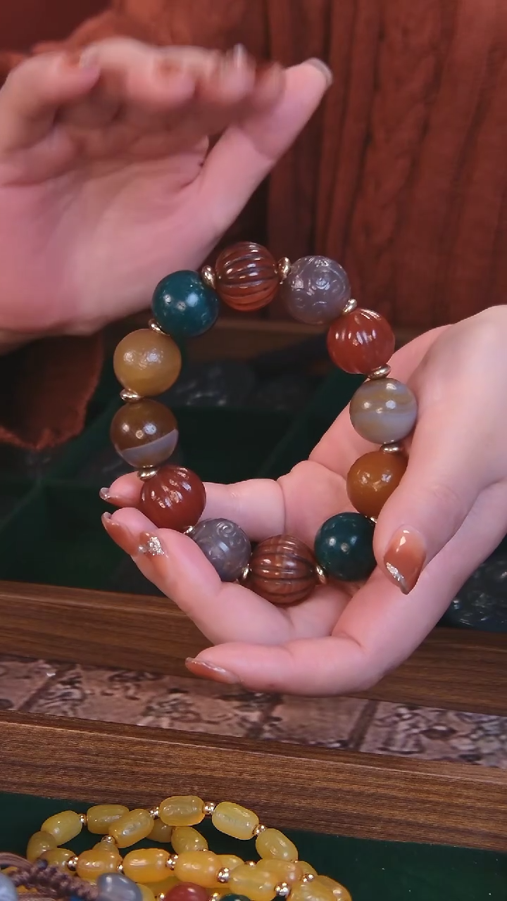 【闪购商品】玛瑙/玉髓手链合金手链（以主播展示为准）