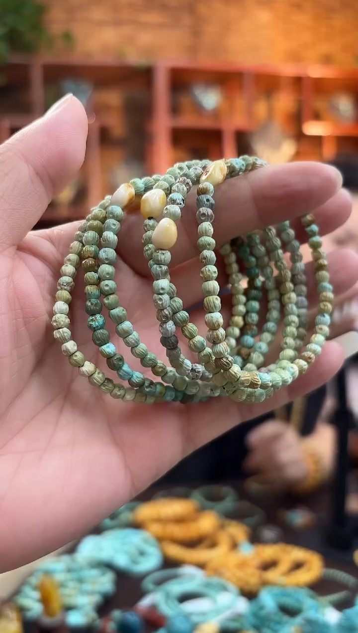 蜜蜡颈饰未镶嵌设计款 百香籽手串                 多样性发一件