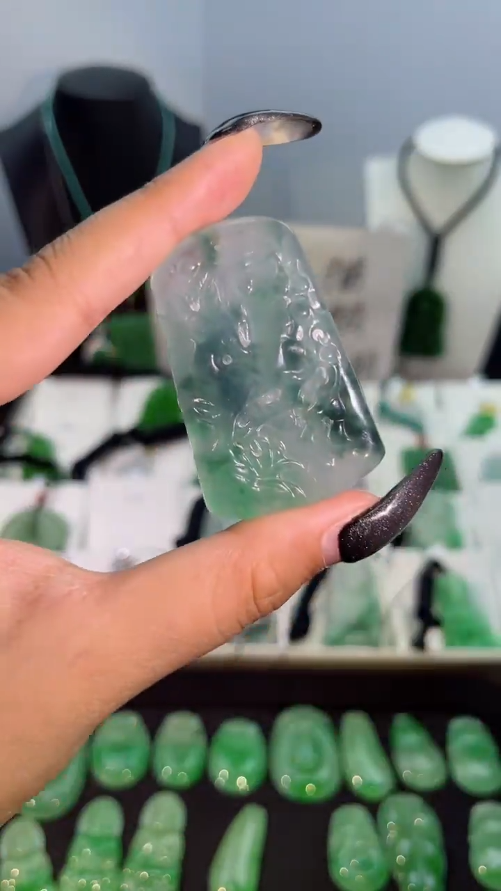 【闪购商品】翡翠手串未镶嵌翡翠颈饰未镶嵌天然翡翠吊坠