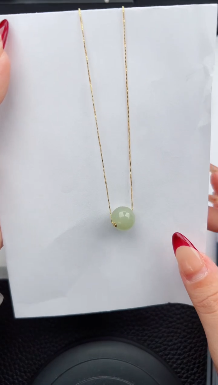 【闪购商品】和田玉吊坠(赠链)未镶嵌31微色差T99