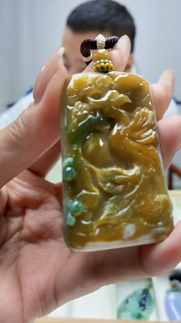 未镶嵌定制翡翠4898MM-毛货挂件153