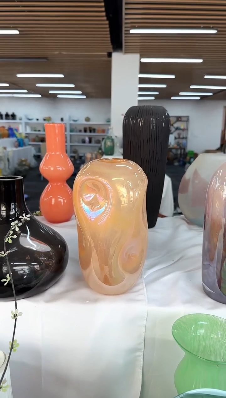 花瓶...............