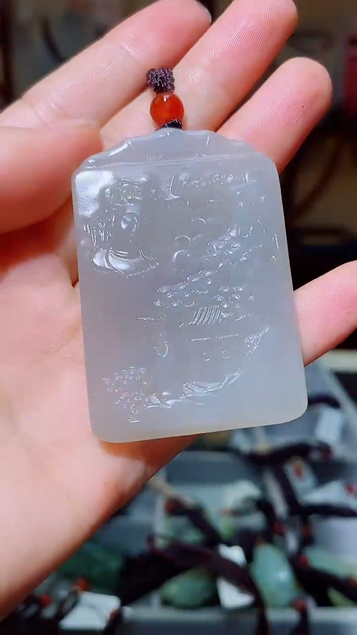 颈饰未镶嵌和田玉1