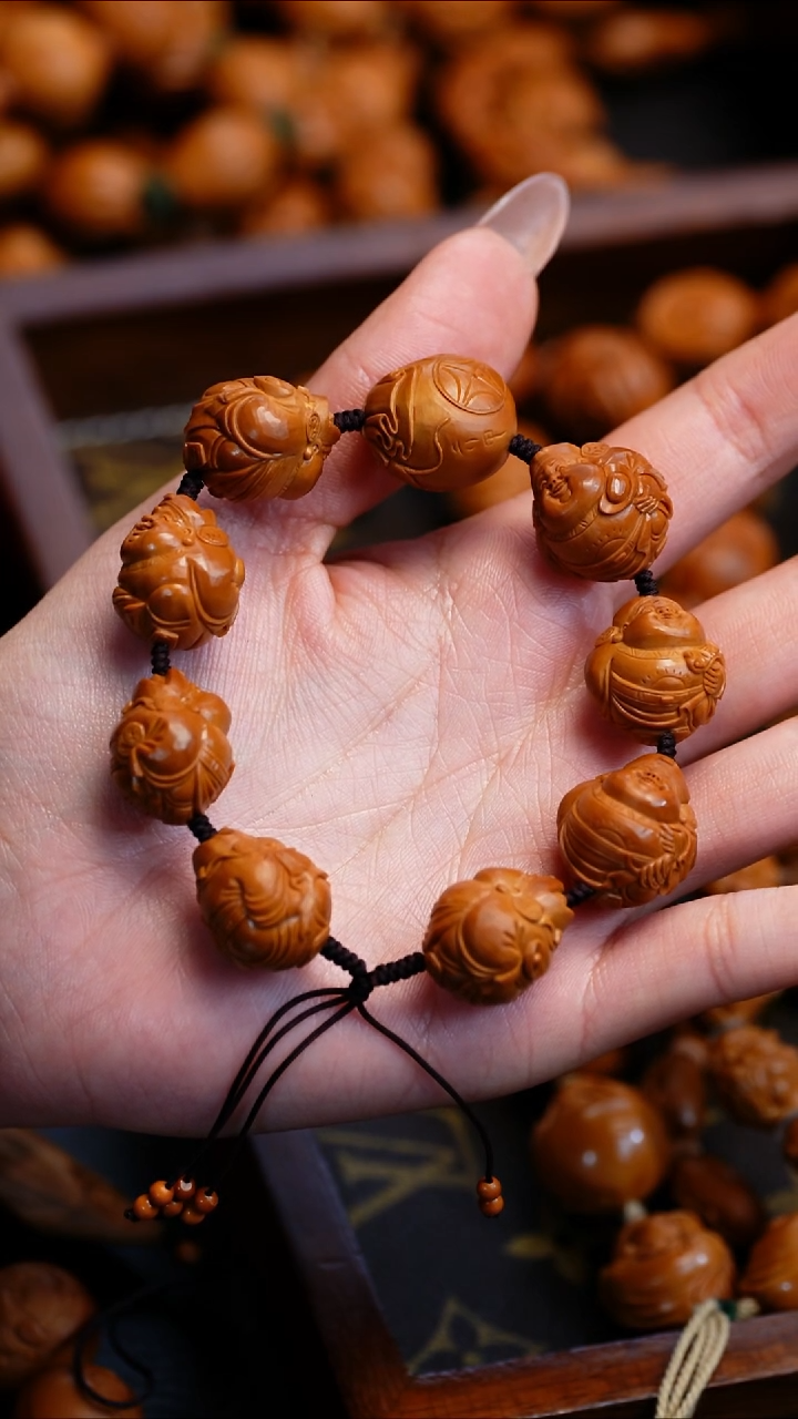 【闪购商品】橄榄核吊坠苏工橄榄核