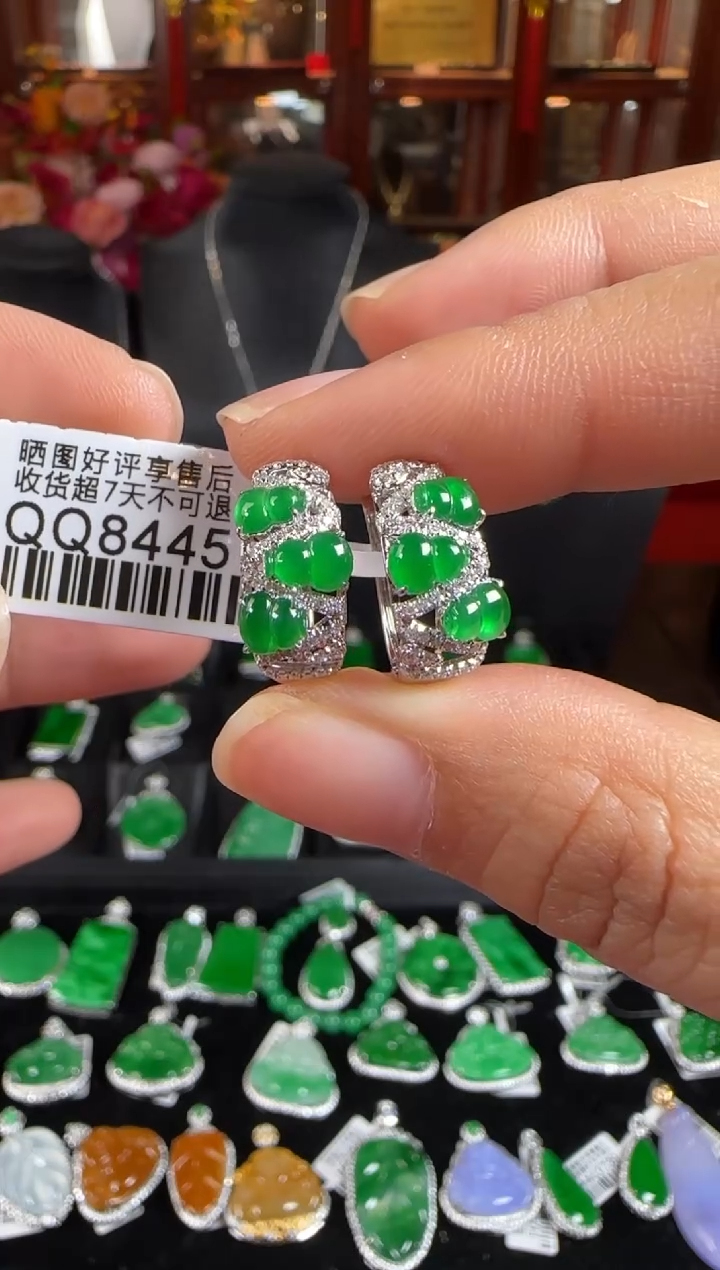 18K金镶嵌翡翠耳饰QQ8445葫芦耳包
