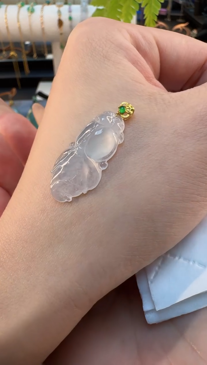 【闪购商品】翡翠颈饰18K金镶嵌缅甸翡翠A货吊坠