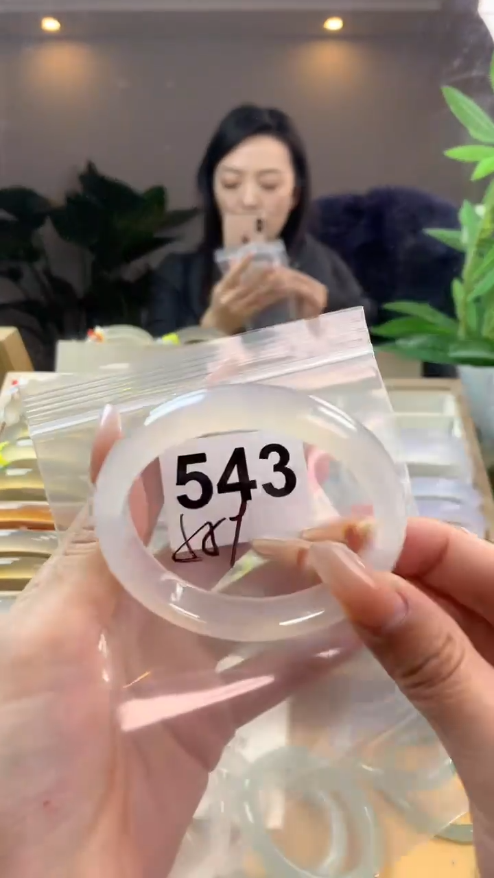【闪购商品】玛瑙/玉髓手镯未镶嵌543