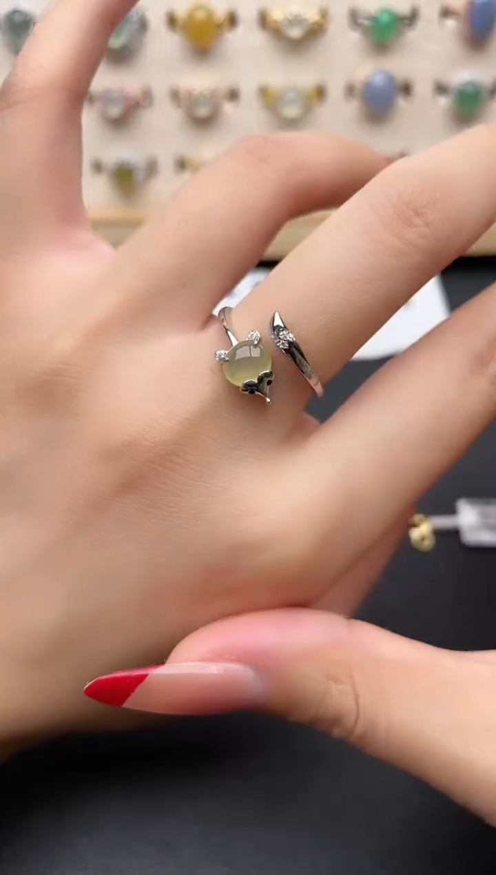 【闪购商品】翡翠戒指银S925镶嵌1一物一证一礼盒