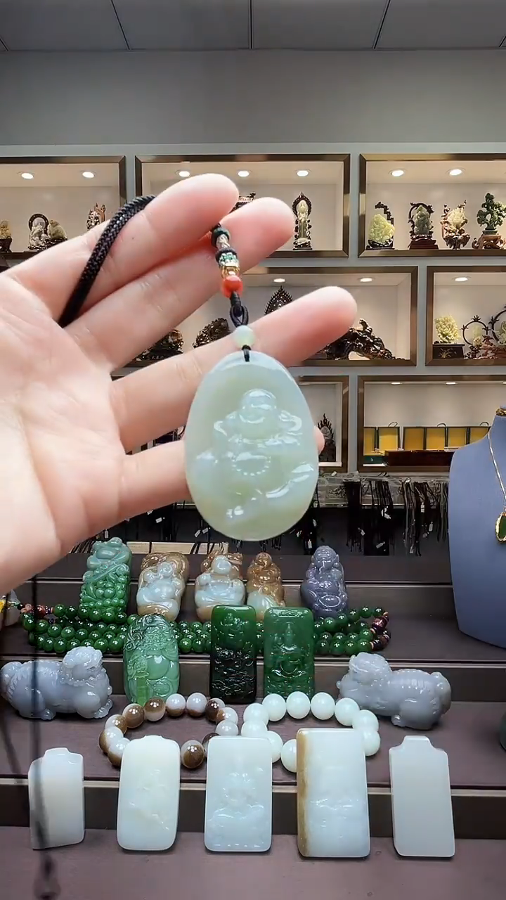 【闪购商品】和田玉颈饰未镶嵌苏