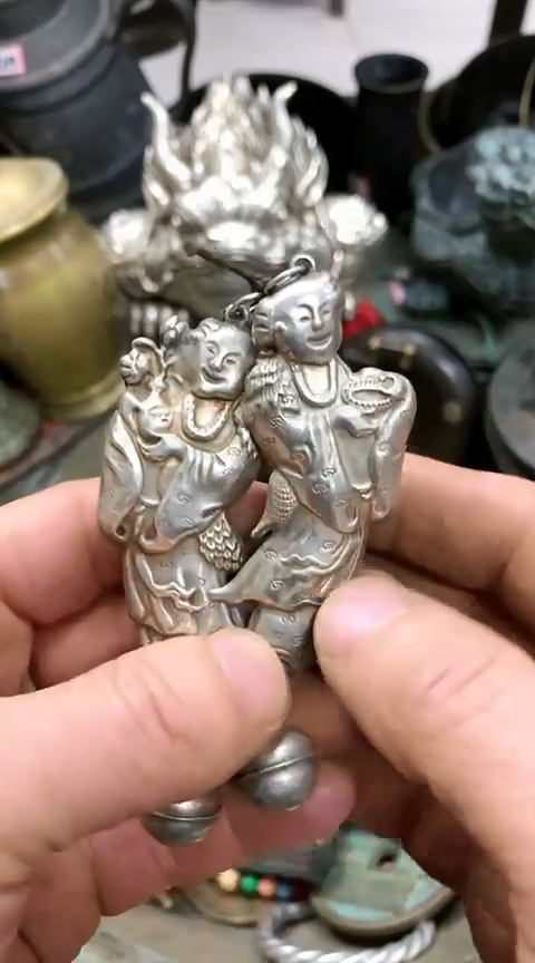 【闪购商品】一物一拍编号带铃铛童子