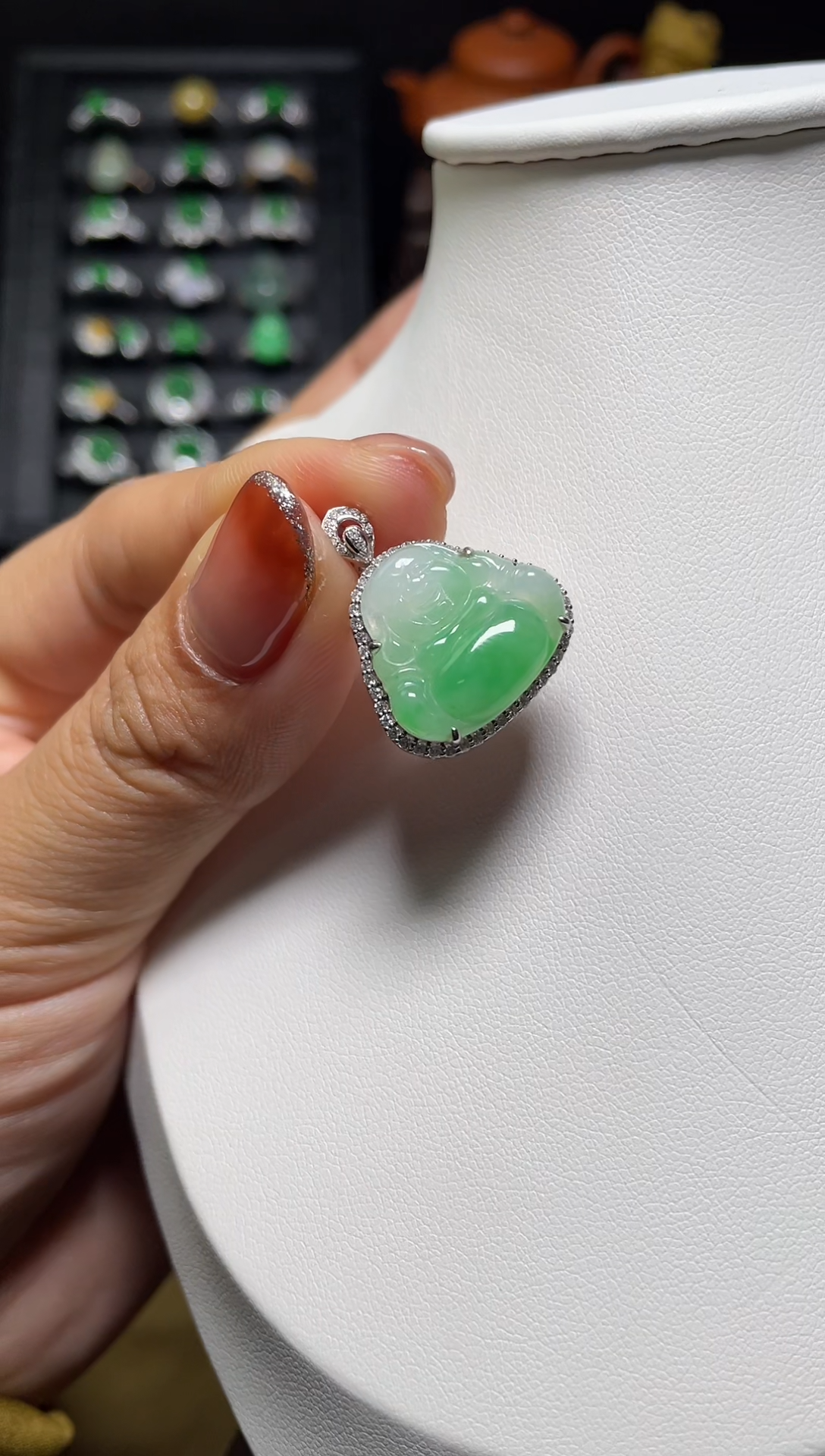 【闪购商品】翡翠吊坠(不含链)18K金镶嵌佛公48小时鉴赏期