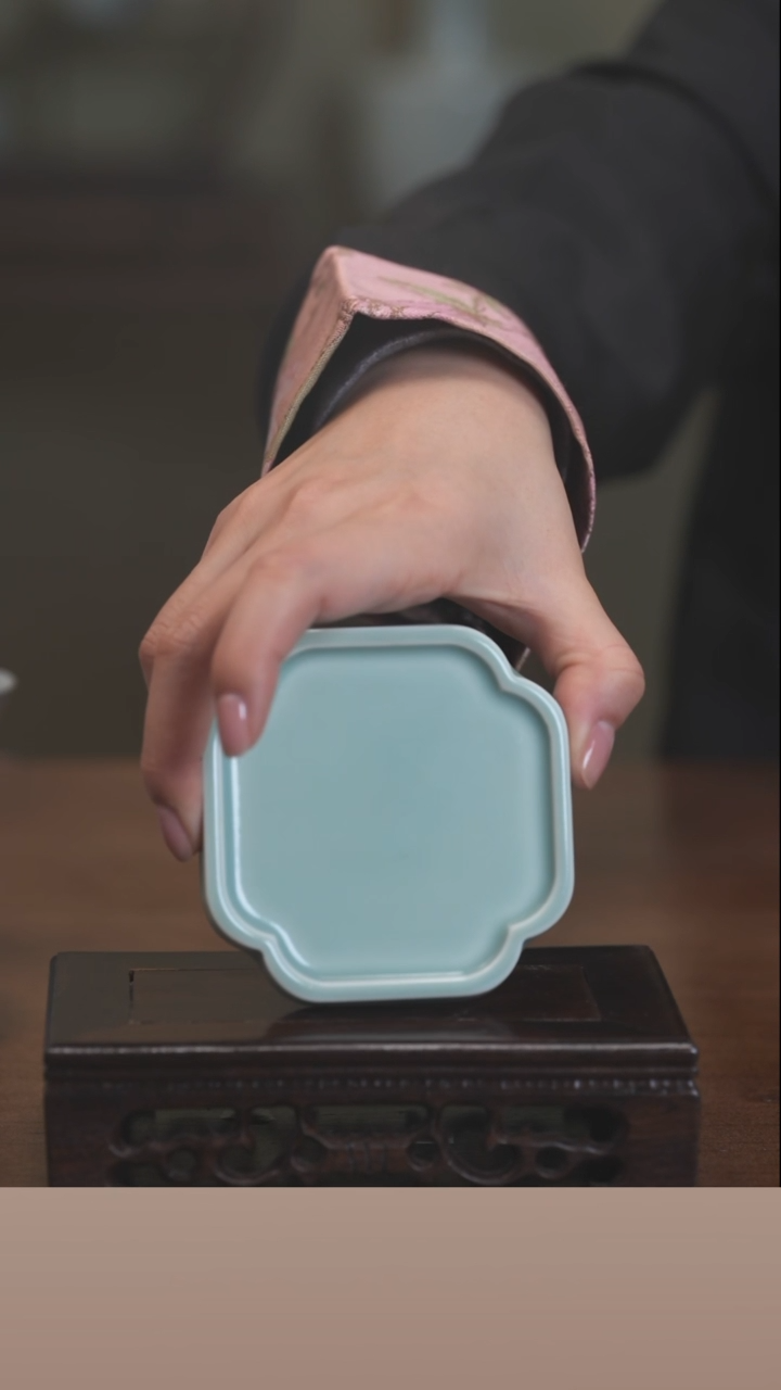 【闪购商品】清凉寺原产地仿古釉手工汝瓷四方杯垫