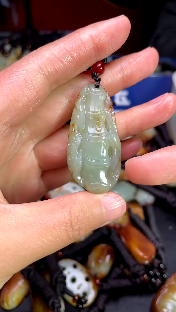 【闪购商品】和田玉颈饰未镶嵌123