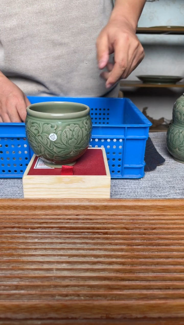 【闪购商品】其他107纯手工秘色大缸杯