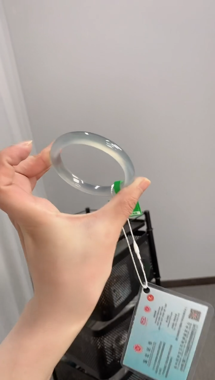 【闪购商品】玛瑙/玉髓手镯未镶嵌55-56圈