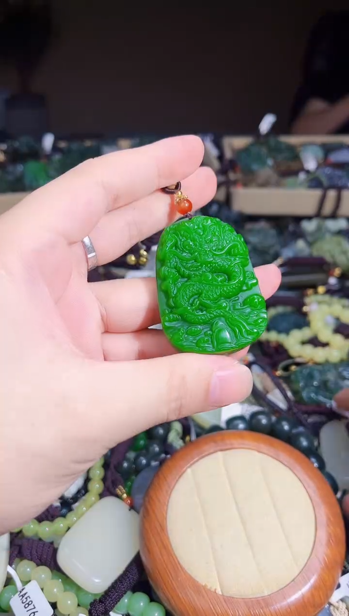玉未镶嵌拍一发一
