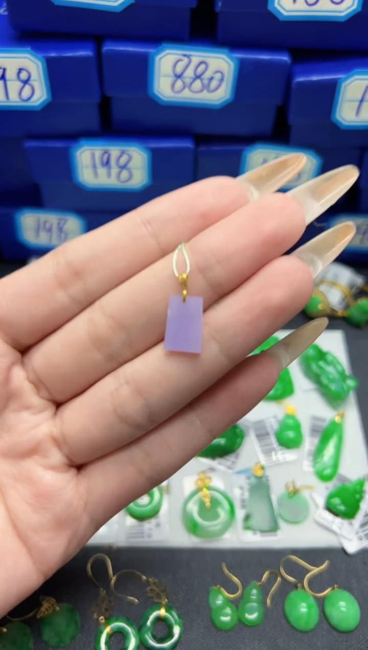 【闪购商品】翡翠颈饰18K金镶嵌Y缅料A货/多样性发货/一件