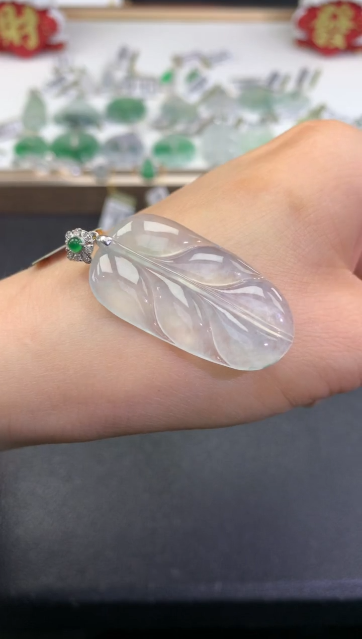 【闪购商品】翡翠颈饰18K金镶嵌