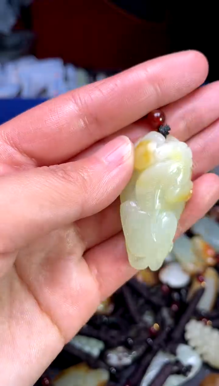 【闪购商品】和田玉颈饰未镶嵌1231