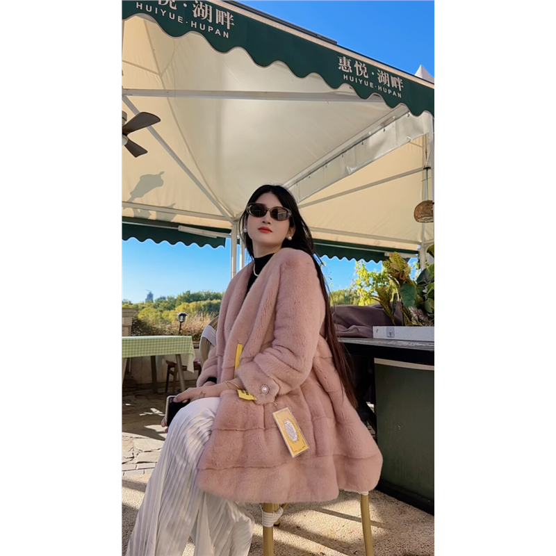 衣长80胸围110进口天鹅绒整貂水貂皮草外套V领简约款粉色02