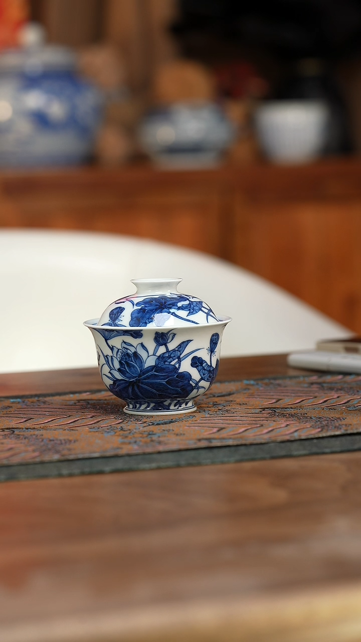 【闪购商品】水造荷塘小景盖碗