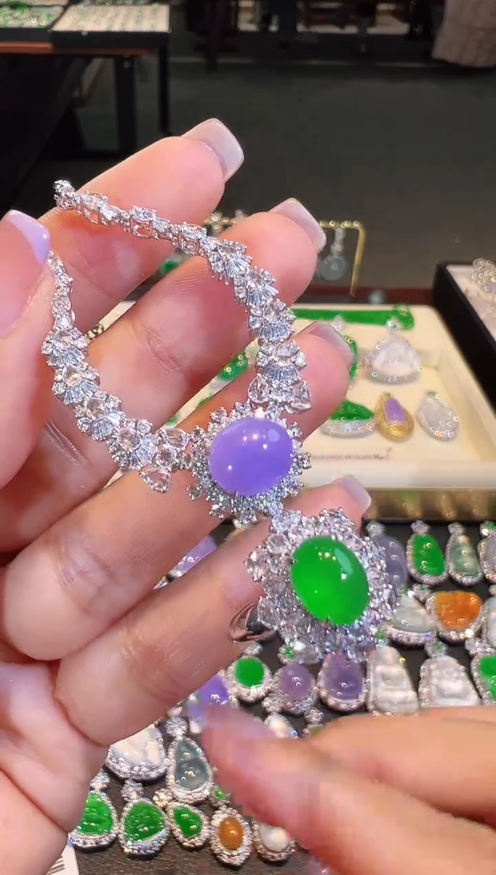 【闪购商品】翡翠颈饰18K金镶嵌两用款