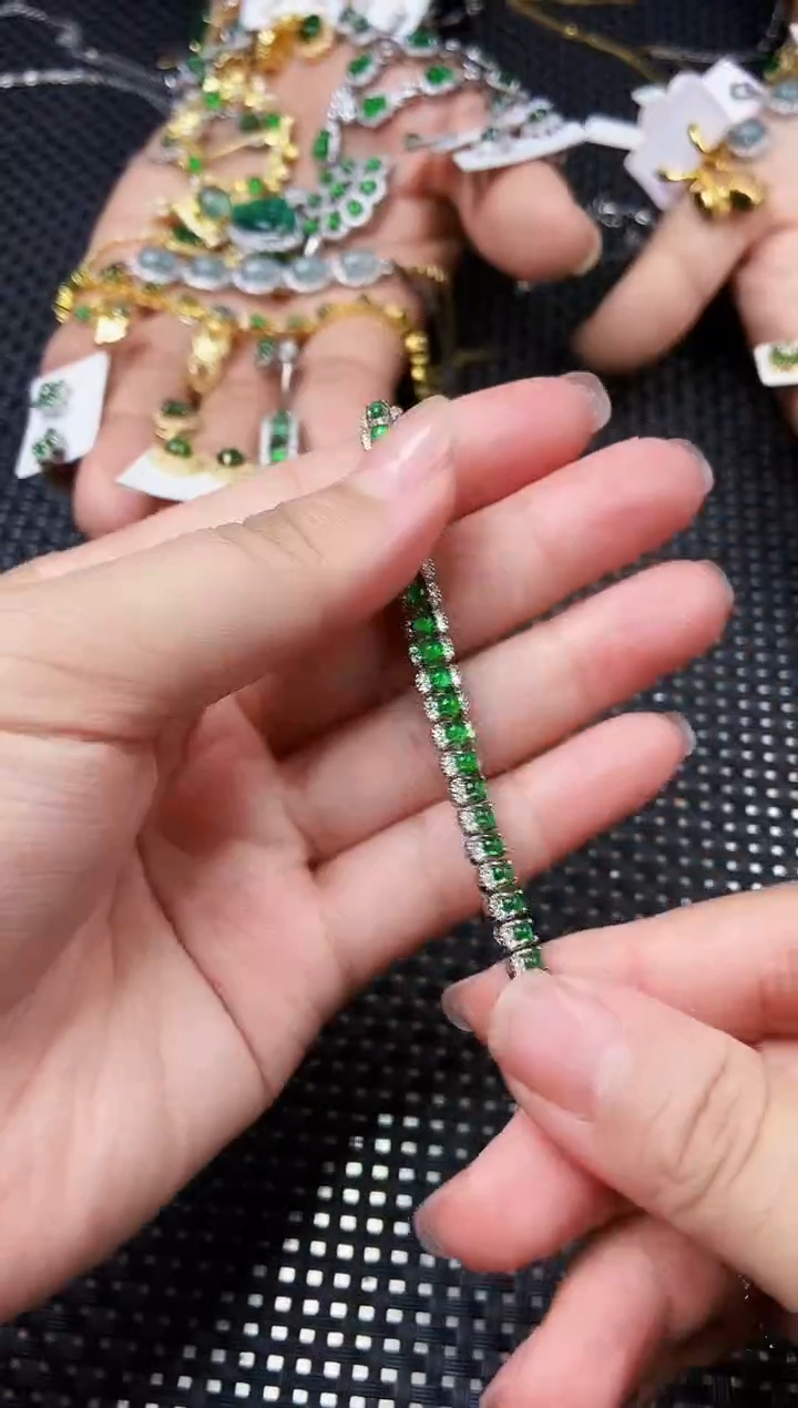 未镶嵌手链翡翠111111111