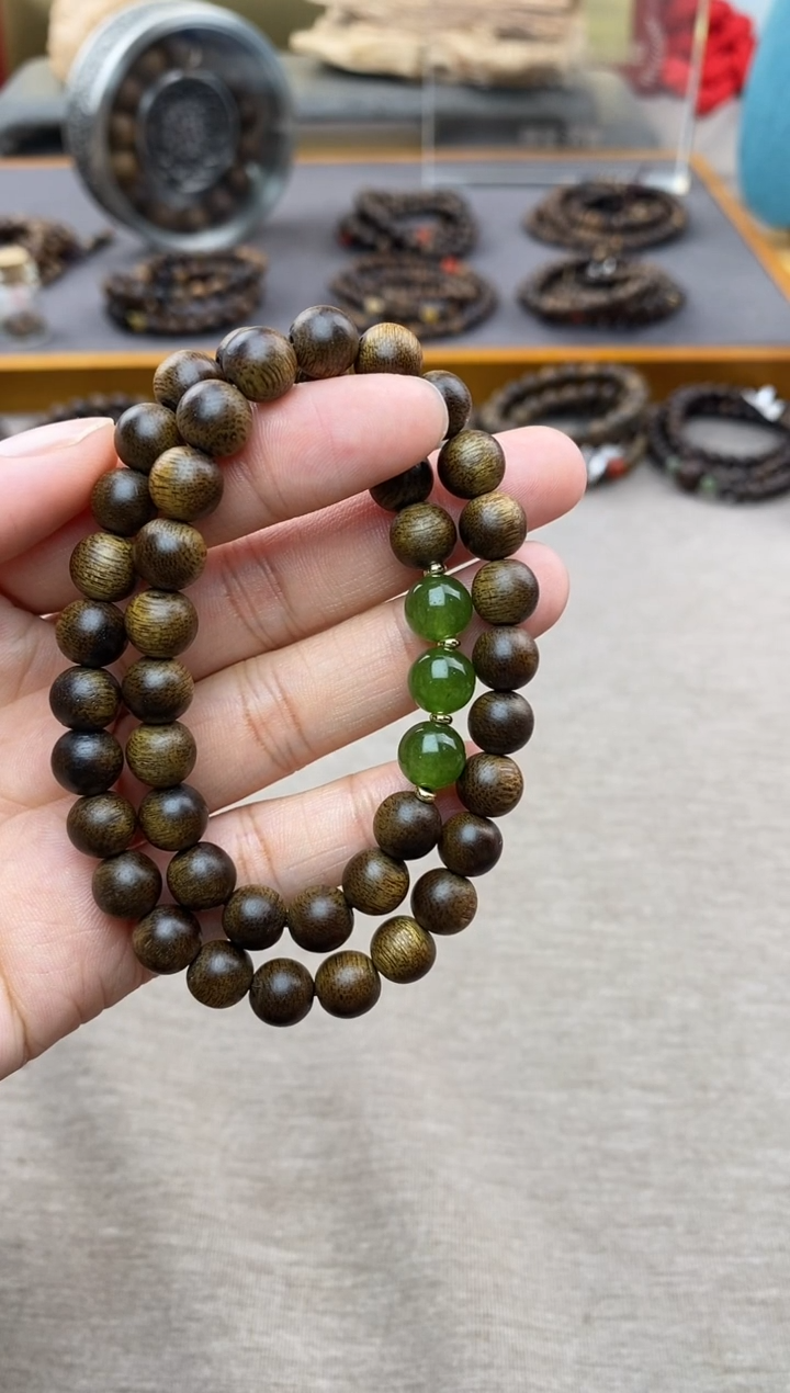 【闪购商品】沉香手串双圈芽庄玉化白棋楠0.8沉水+配饰