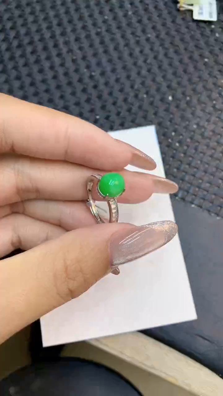 颈饰未镶嵌翡翠1