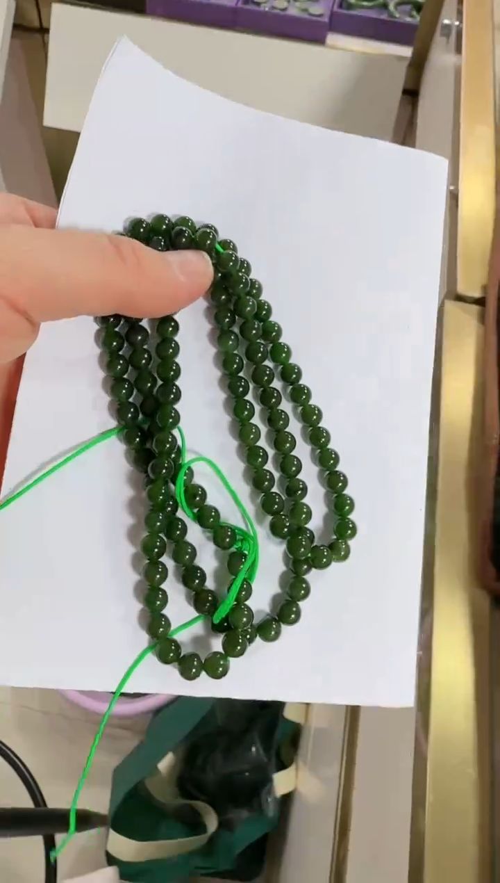 【闪购商品】未镶嵌和田玉（碧玉）手链多样性