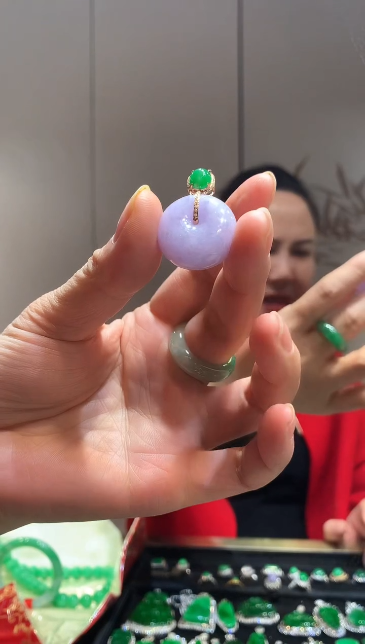 【闪购商品】翡翠吊坠(不含链)18K金镶嵌平安扣 