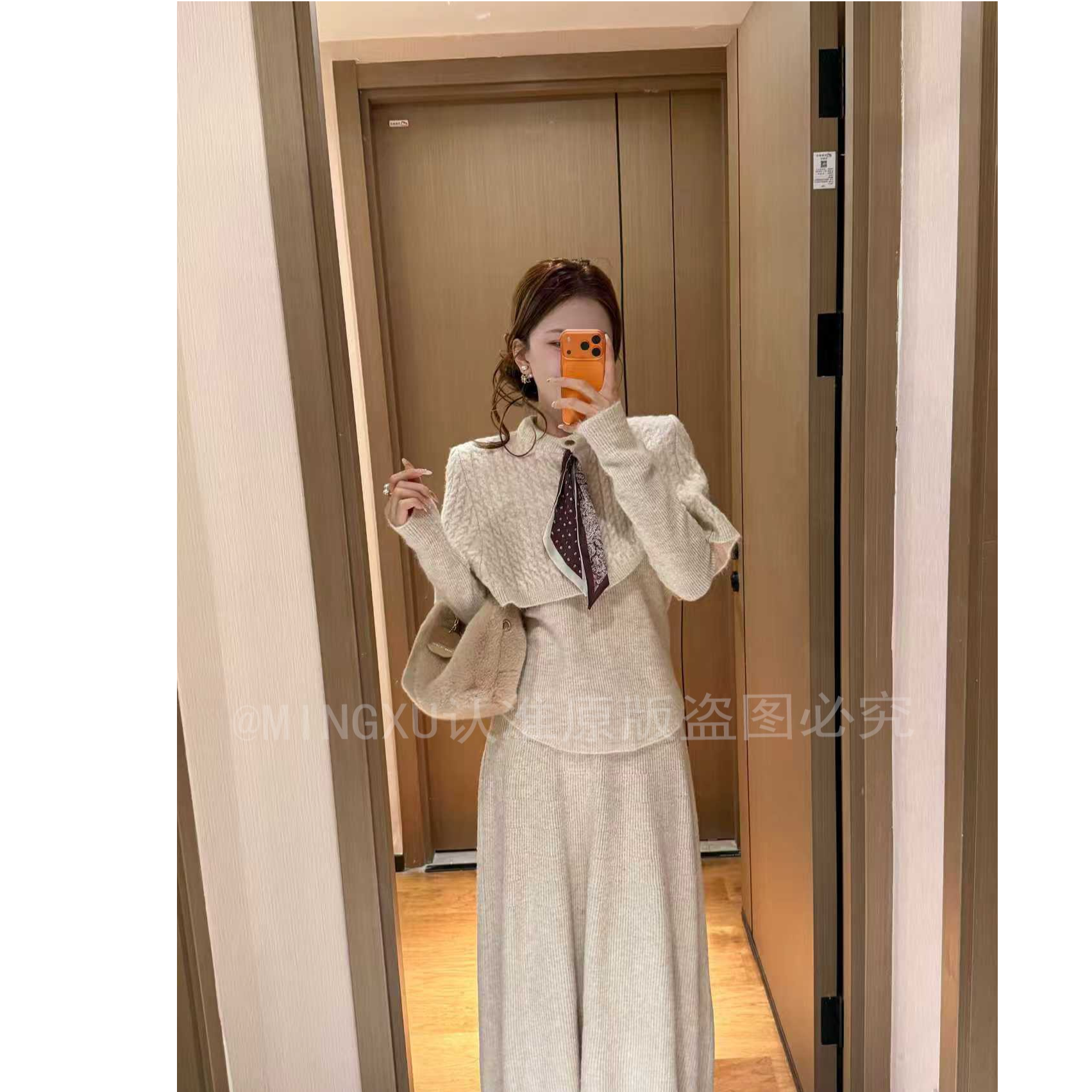 【丝巾斗篷+上衣+半身裙三件套】立体绞花时尚针织套装裙子穿搭