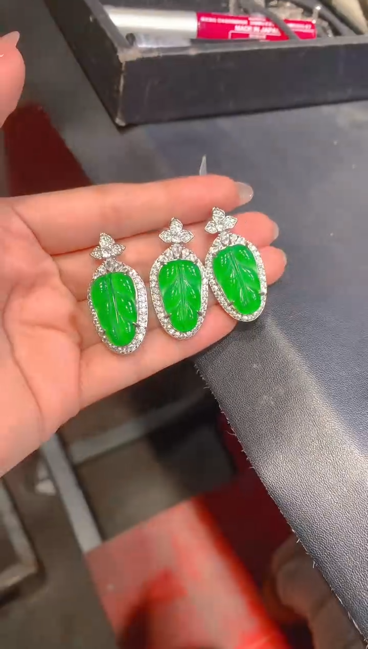 【闪购商品】定制翡翠未镶嵌12定制翡翠 多样性发货（发其一）