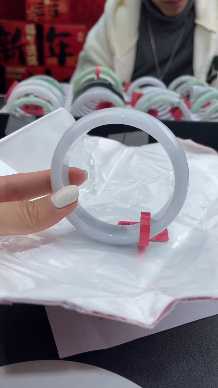 【闪购商品】翡翠手镯未镶嵌6翡翠手镯