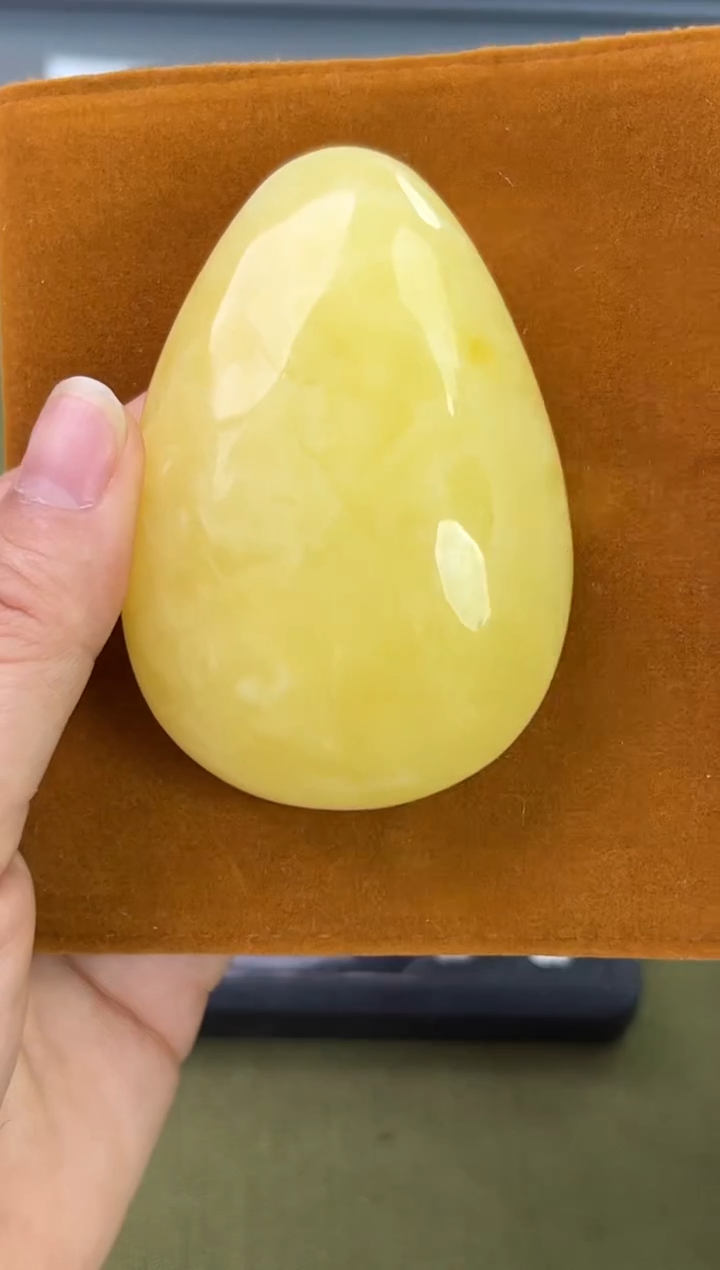 裸石琥珀未镶嵌琥珀蜜蜡吊坠
