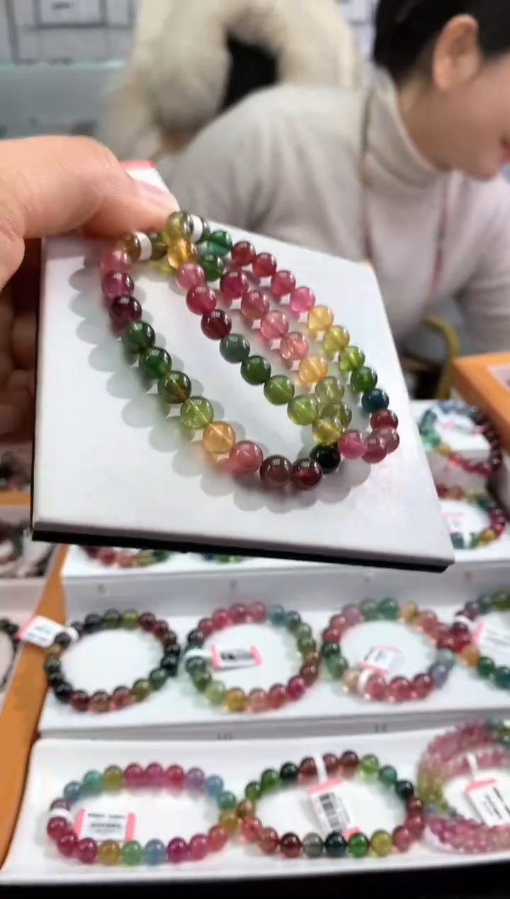 【闪购商品】碧玺手链未镶嵌多样性发一条