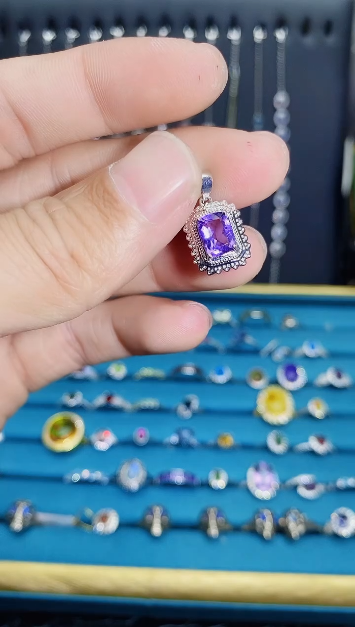 【闪购商品】紫晶吊坠(不含链)银S925镶嵌1121