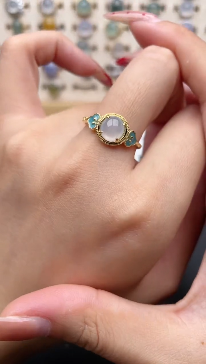 【闪购商品】翡翠戒指银S925镶嵌一物一证一礼盒