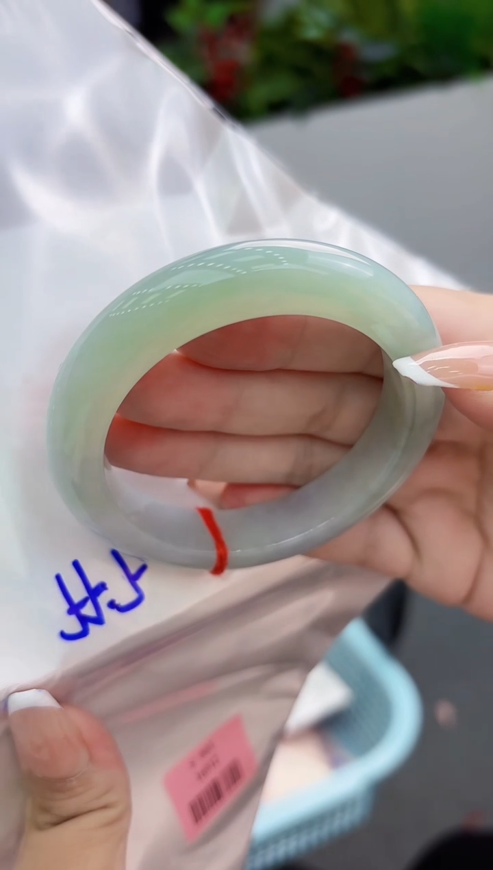 【闪购商品】翡翠手镯未镶嵌翡翠手镯