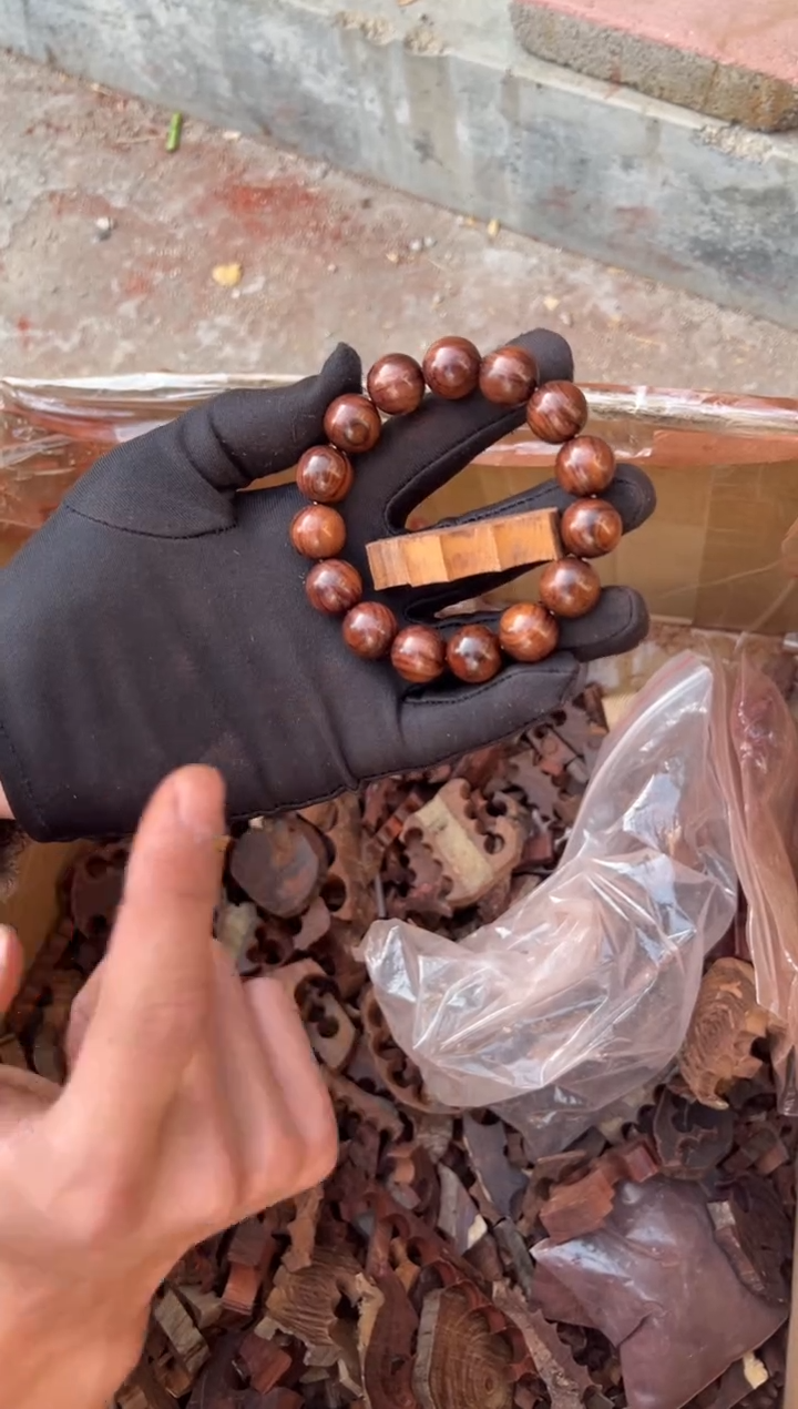 手串/手链黄花梨/降香黄檀海南黄花梨1.5紫红底手串