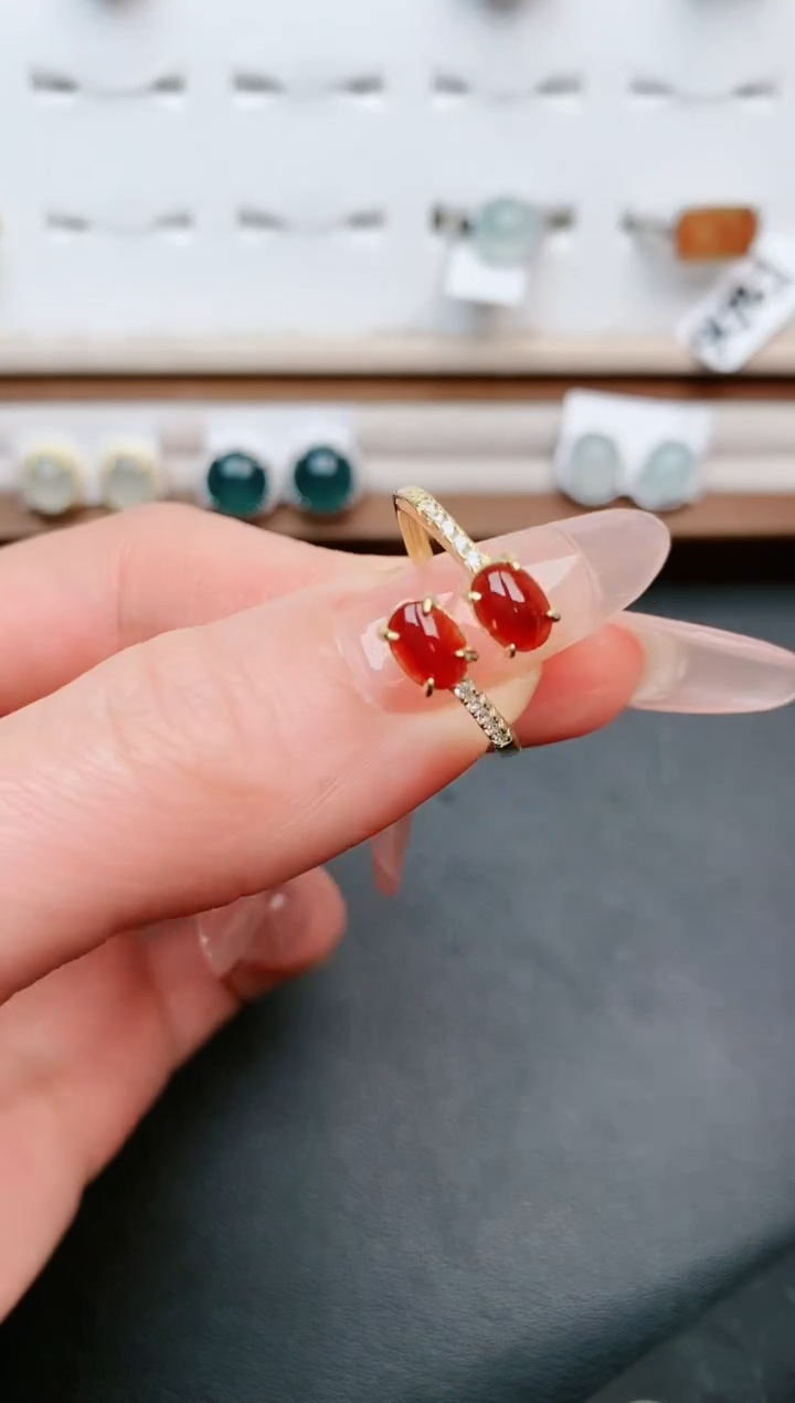 【闪购商品】翡翠戒指银S925镶嵌....