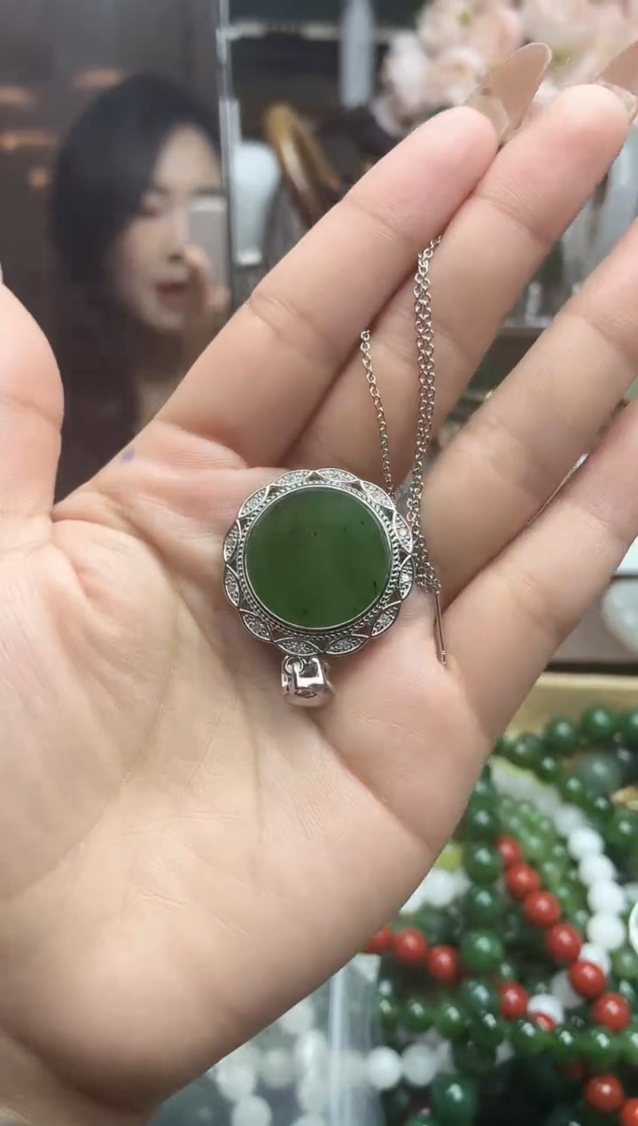 颈饰银S925镶嵌和田玉和田玉吊坠多样性拍一发一