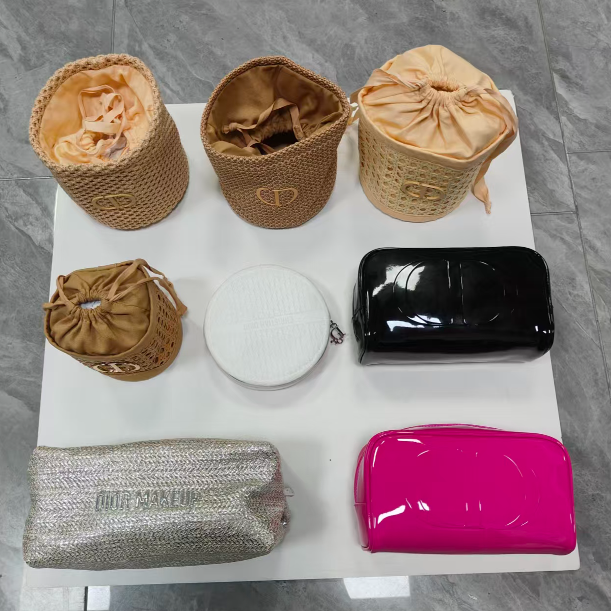 Dior【K1482】彩妆线礼赠功能包简约彩妆周边功能包