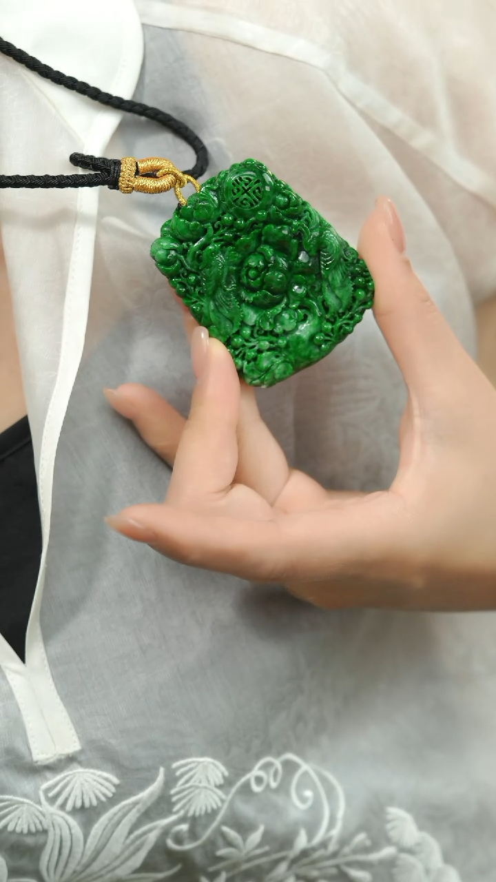 翡翠未镶嵌颈饰@WMG63040145@