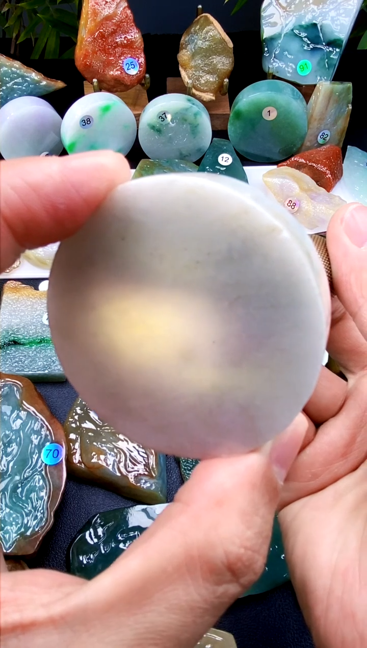 【闪购商品】定制翡翠未镶嵌翡翠