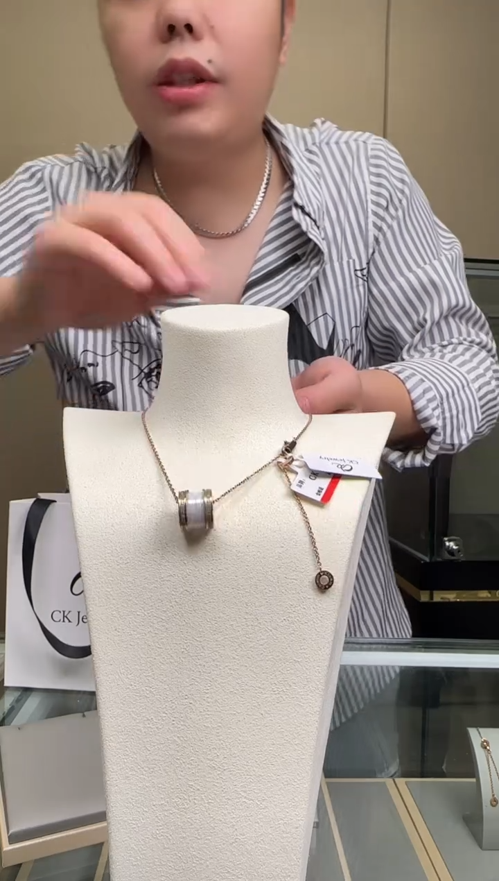 钛钢无钛钢无CK 项链