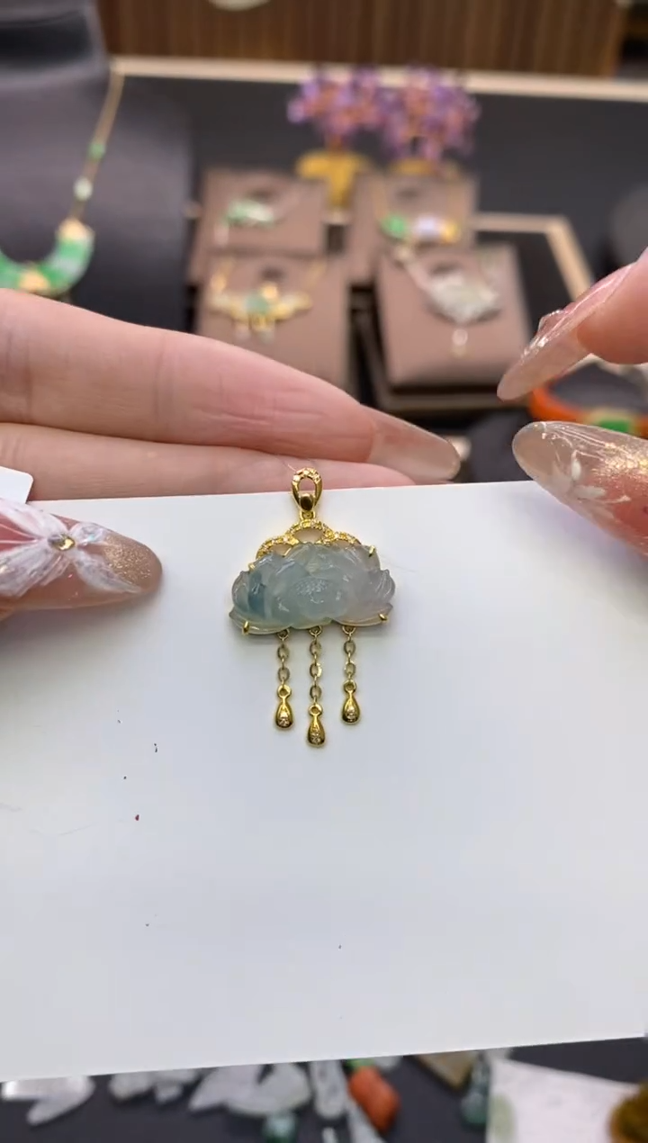 【闪购商品】翡翠颈饰18K金镶嵌净货16247