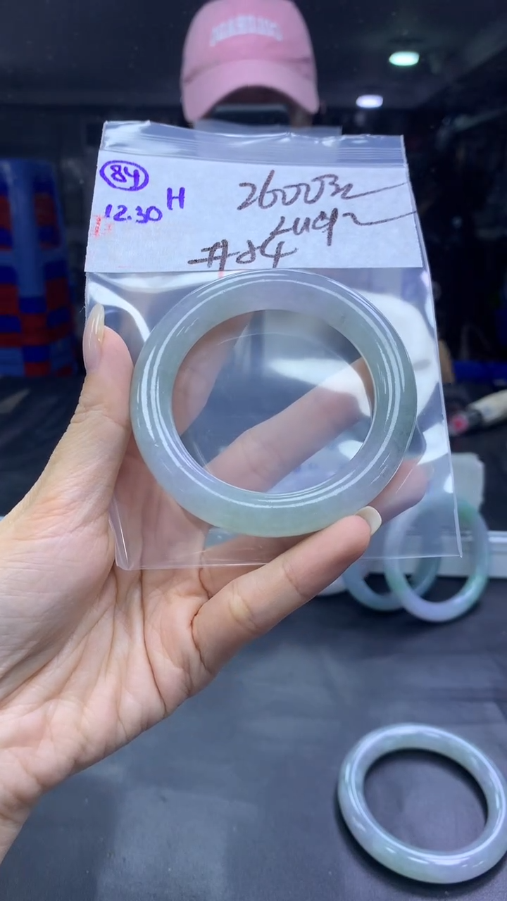 未镶嵌定制翡翠L****o84手镯54+2600元+拍一发一